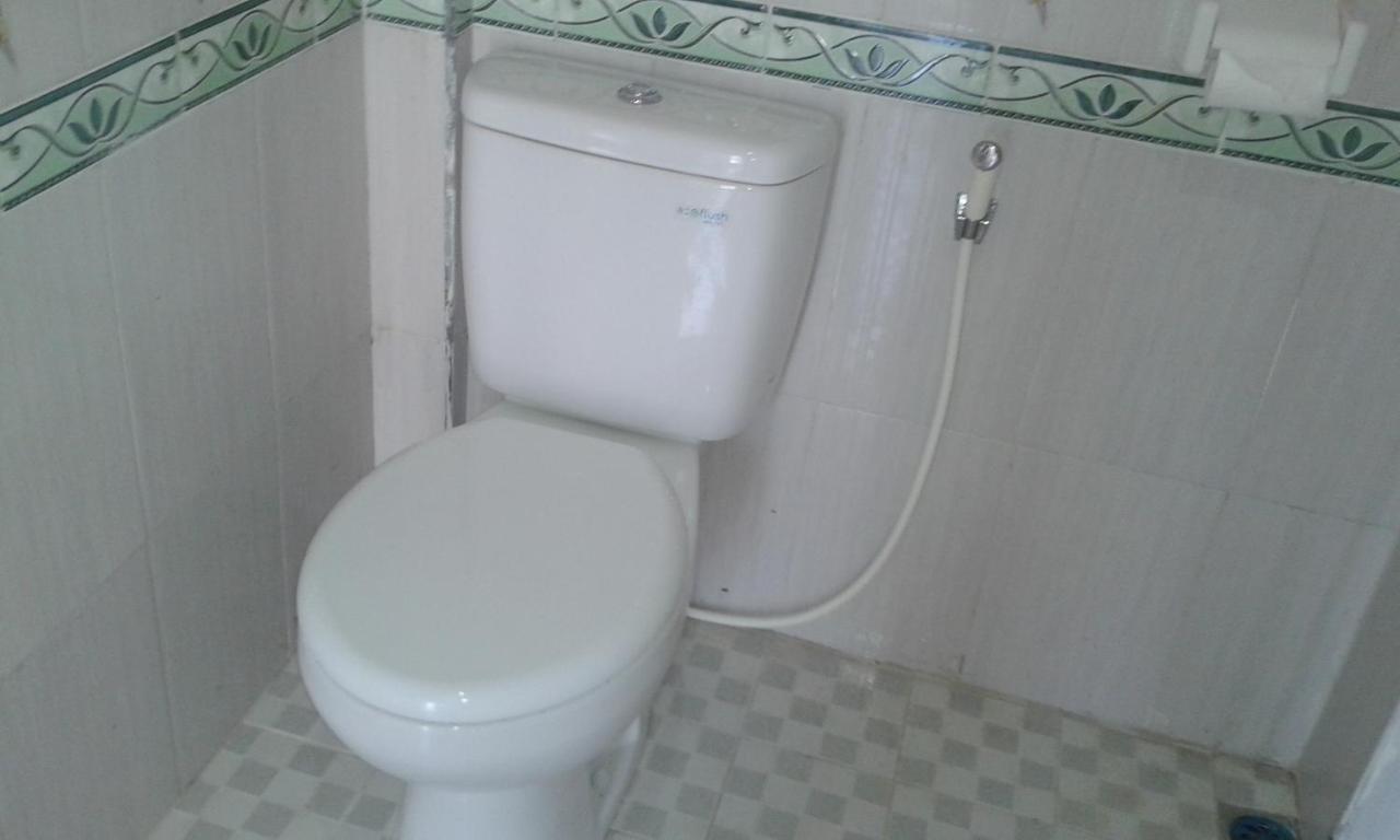 Wahyu Homestay 2 Nusa Lembongan Rom bilde